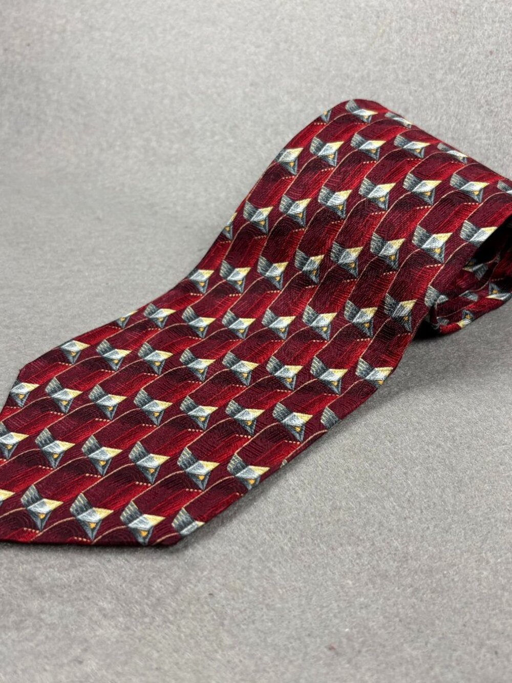 Ermenegildo Zegna Silk Tie Burgundy Red Gray Gold Geometric Italy 3.5"